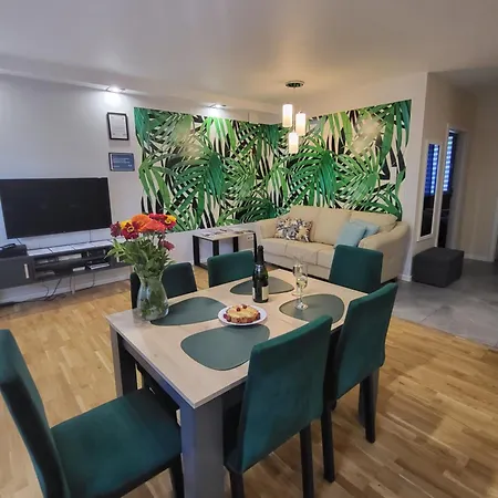 Modern Art Kredytowa-dzieci Do Lat 7 Nie Placa! Apartment Warsaw