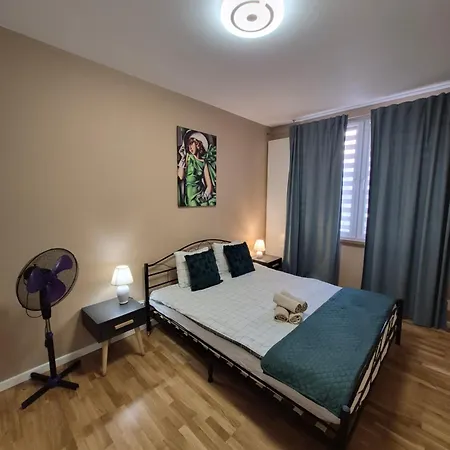 Modern Art Kredytowa-dzieci Do Lat 7 Nie Placa! وارسو