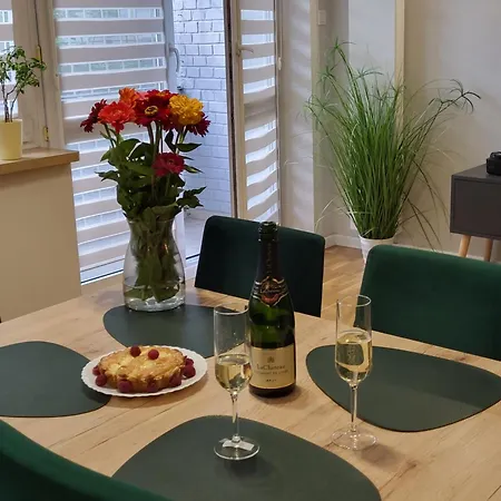 Modern Art Kredytowa-dzieci Do Lat 7 Nie Placa!