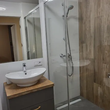 Modern Art Kredytowa-dzieci Do Lat 7 Nie Placa! Warschau